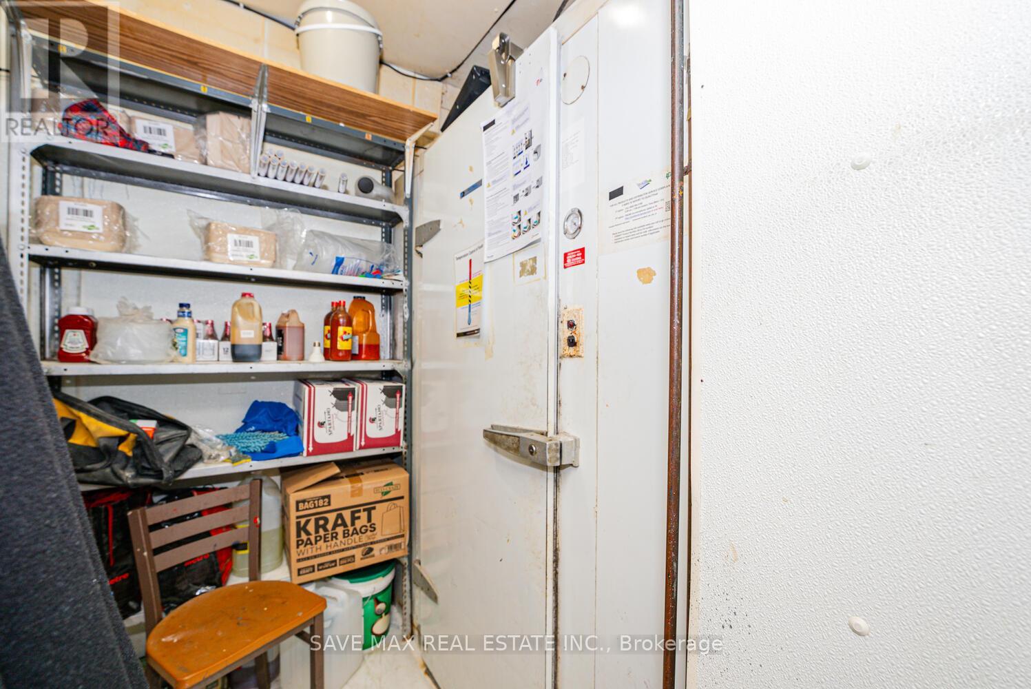 656 Spadina Avenue, Toronto, Ontario  M5S 2H7 - Photo 13 - C12480734