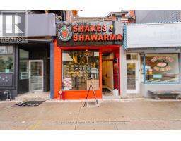 656 SPADINA AVENUE, Toronto, Ontario