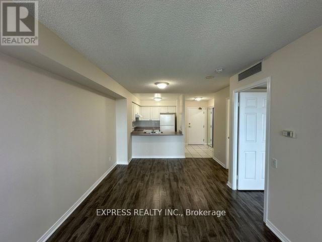 905 - 8 Hillcrest Avenue, Toronto, Ontario  M2N 6Y6 - Photo 6 - C12480744