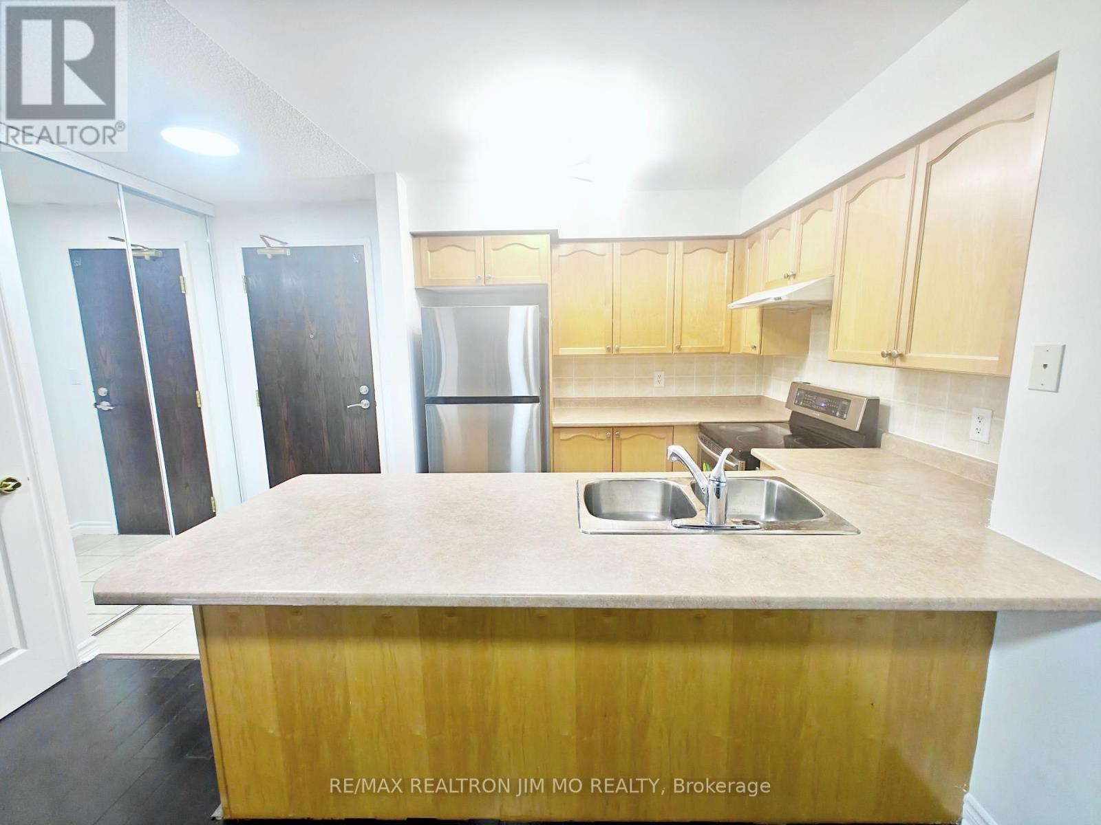 1707 - 18 Spring Garden Avenue, Toronto, Ontario  M2N 7M2 - Photo 3 - C12480757