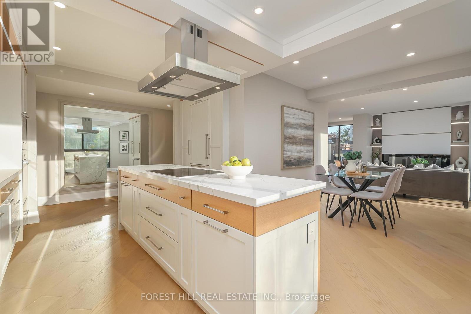 301 - 342 Spadina Road, Toronto, Ontario  M5P 2V4 - Photo 13 - C12480812