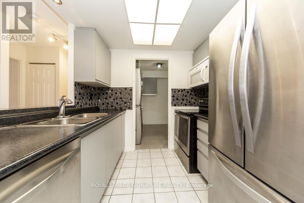 1506 - 7 Concorde Place, Toronto, Ontario  M3C 3N4 - Photo 21 - C12480505
