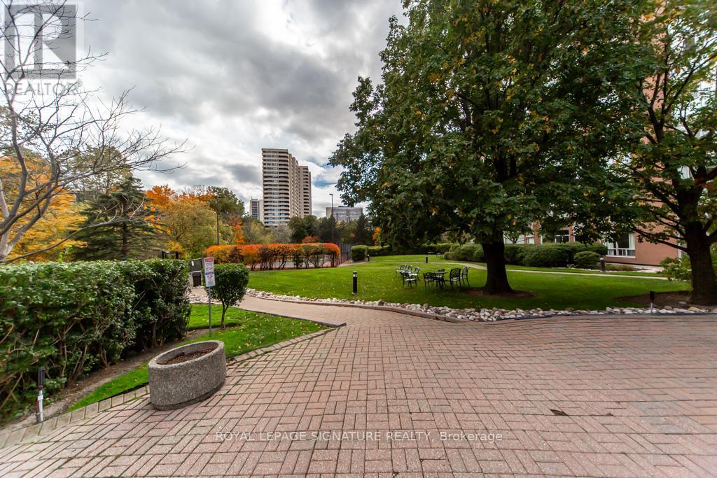 1506 - 7 Concorde Place, Toronto, Ontario  M3C 3N4 - Photo 44 - C12480505