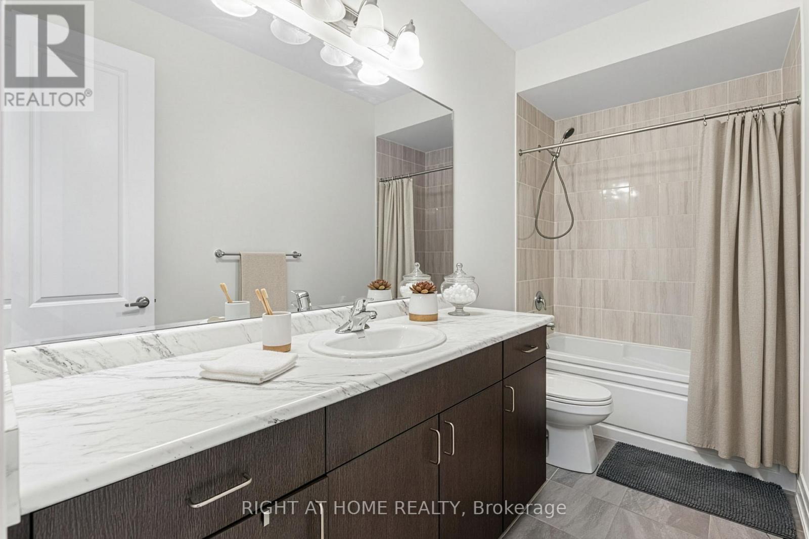 17 Kilmarnock Crescent, Whitby, Ontario  L1P 0E8 - Photo 29 - E12480749