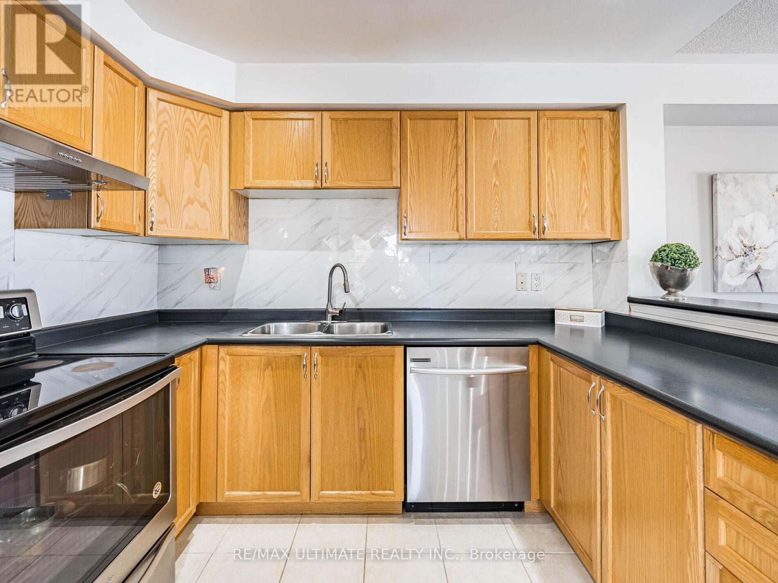 43 Tozer Crescent, Ajax, Ontario  L1T 5A1 - Photo 18 - E12480769