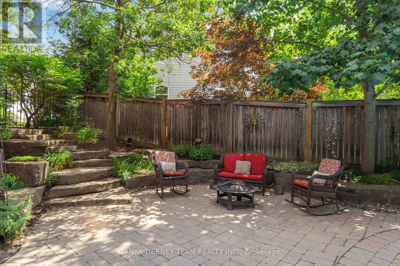 6 Braddock Court, Whitby, Ontario  L1M 2N1 - Photo 46 - E12480810