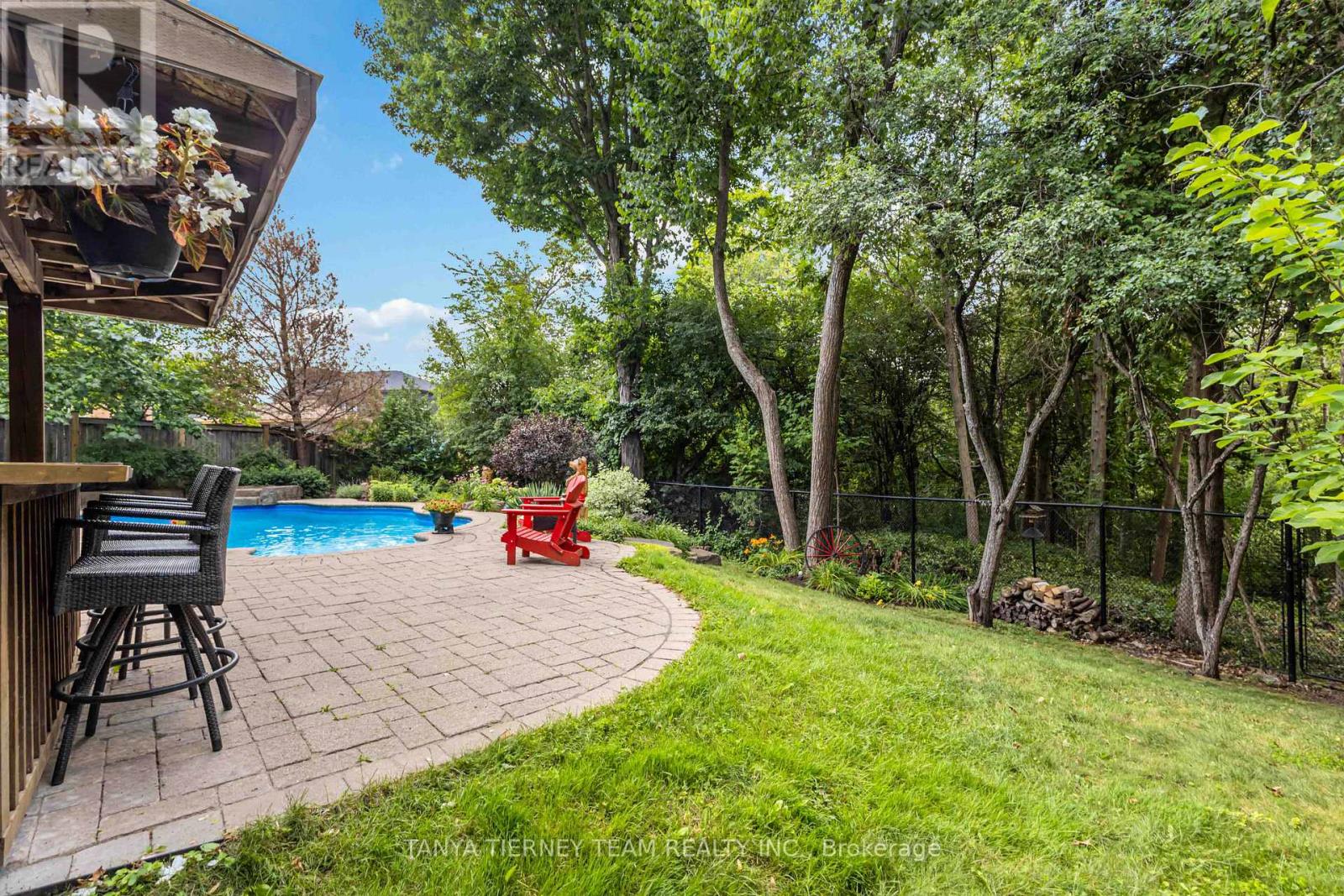 6 Braddock Court, Whitby, Ontario  L1M 2N1 - Photo 48 - E12480810