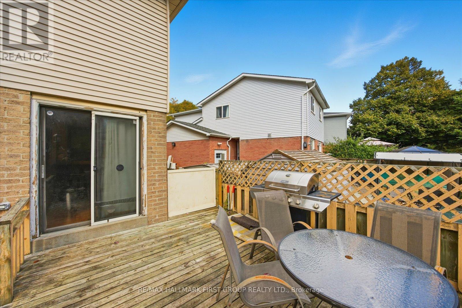 67 Frazer Road, Ajax, Ontario  L1S 4B4 - Photo 3 - E12480816