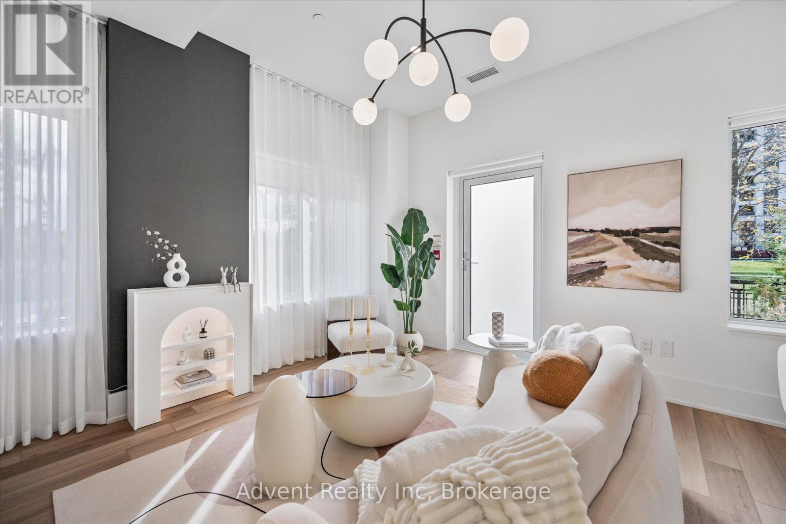 127W - 8 CEDARLAND DRIVE, Markham, Ontario