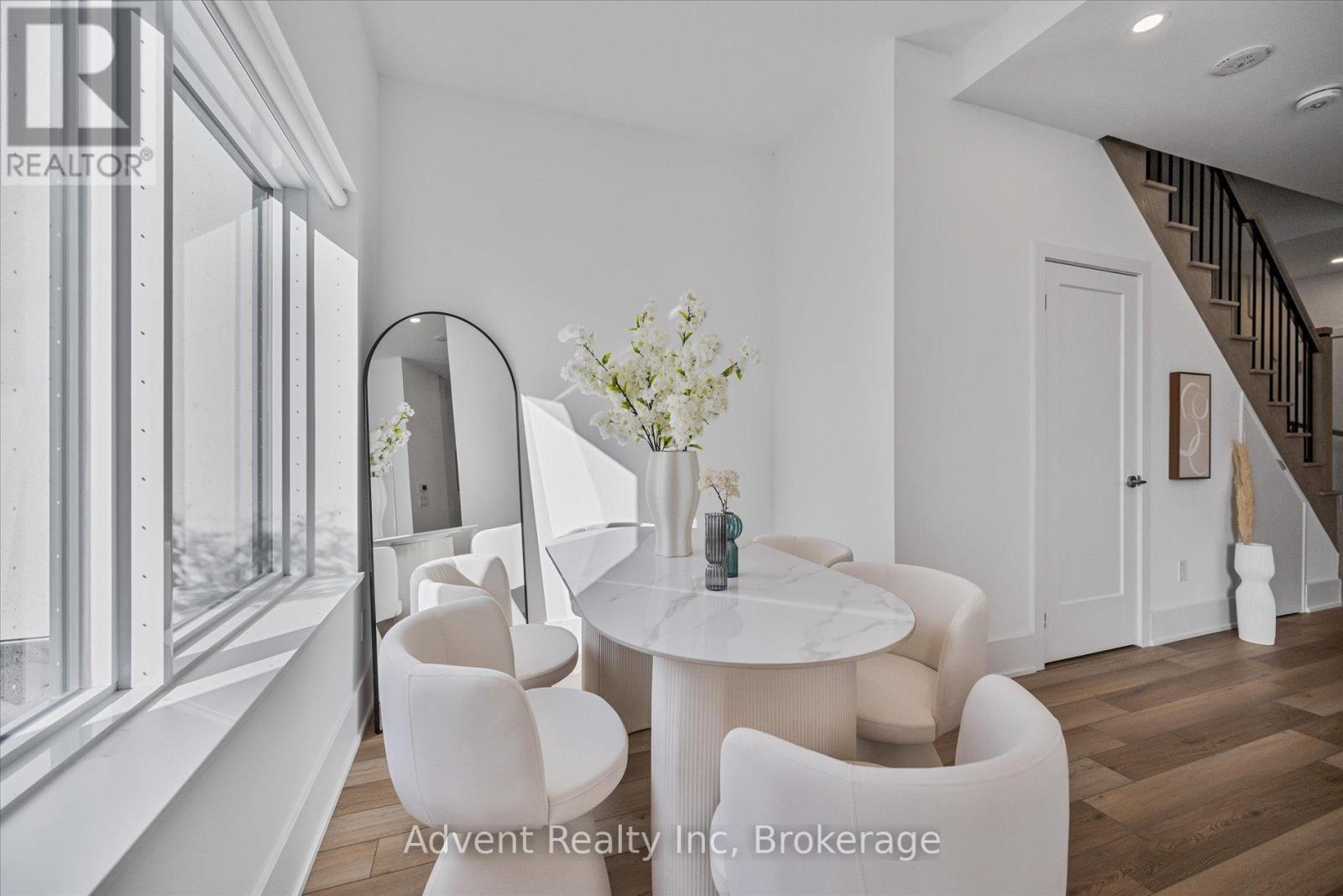 127w - 8 Cedarland Drive, Markham, Ontario  L6G 0H4 - Photo 8 - N12479792