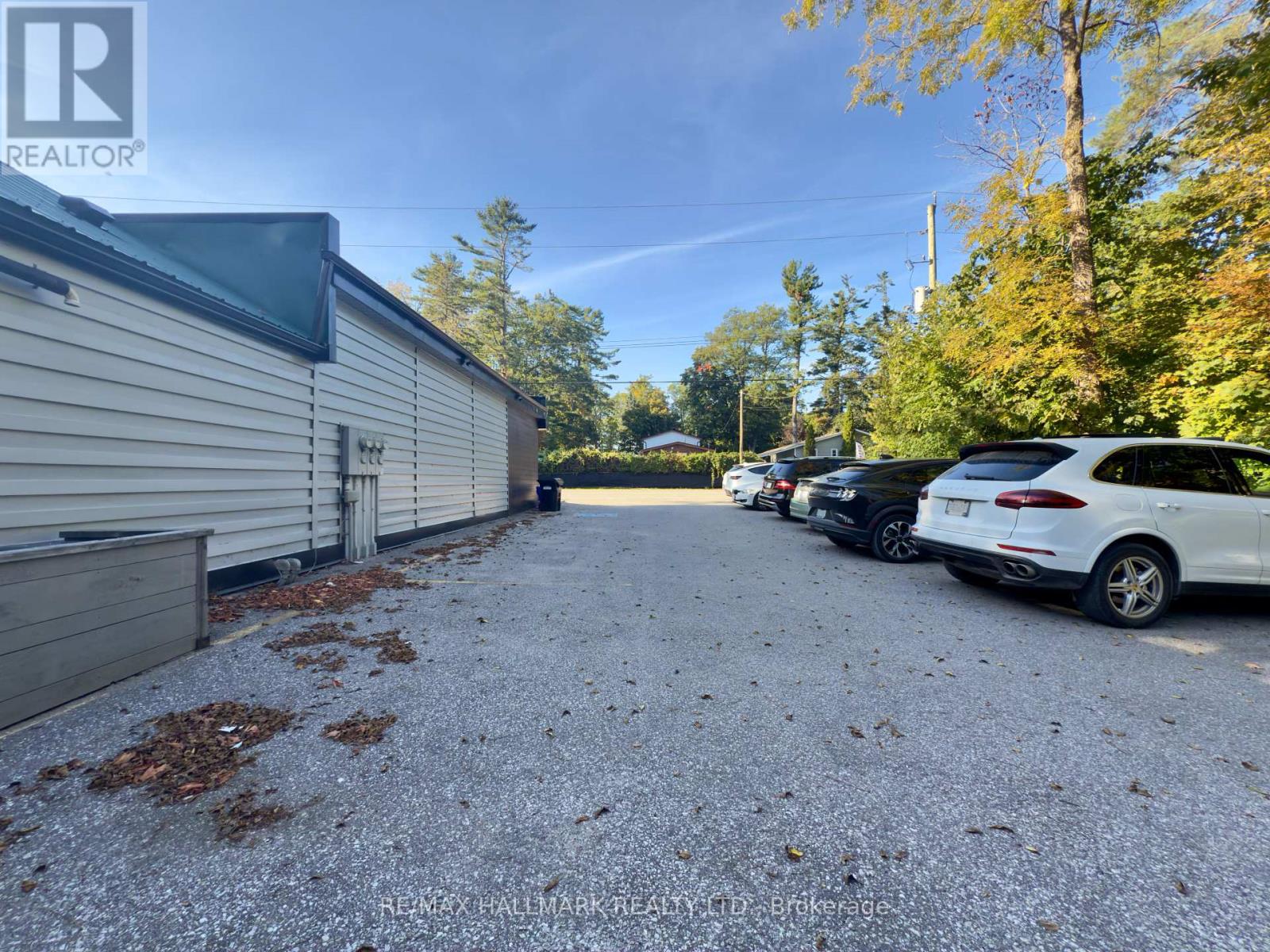65 Big Bay Point Road N, Innisfil, Ontario  L9S 2N1 - Photo 17 - N12430974