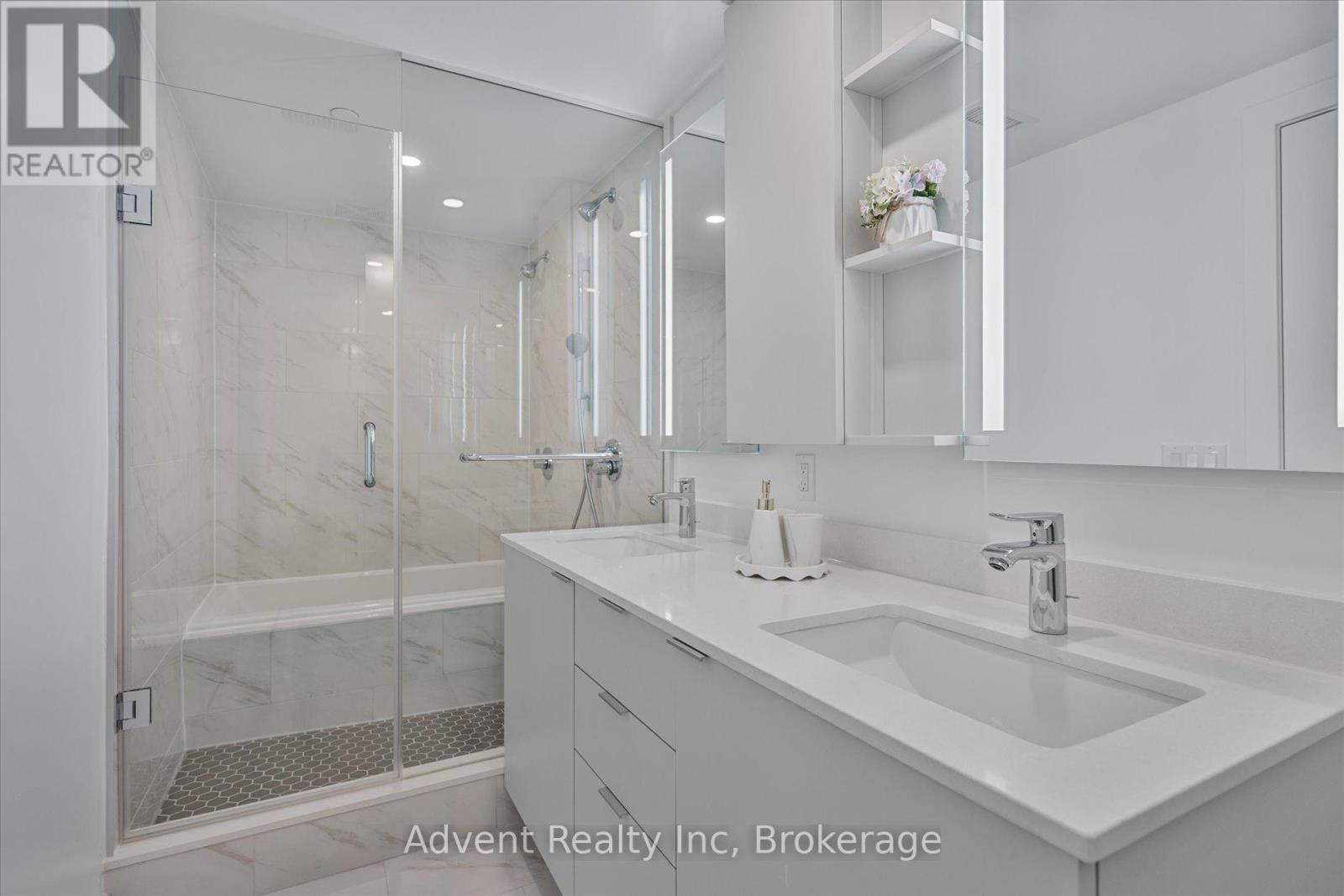 127w - 8 Cedarland Drive, Markham, Ontario  L6G 0H4 - Photo 37 - N12479792