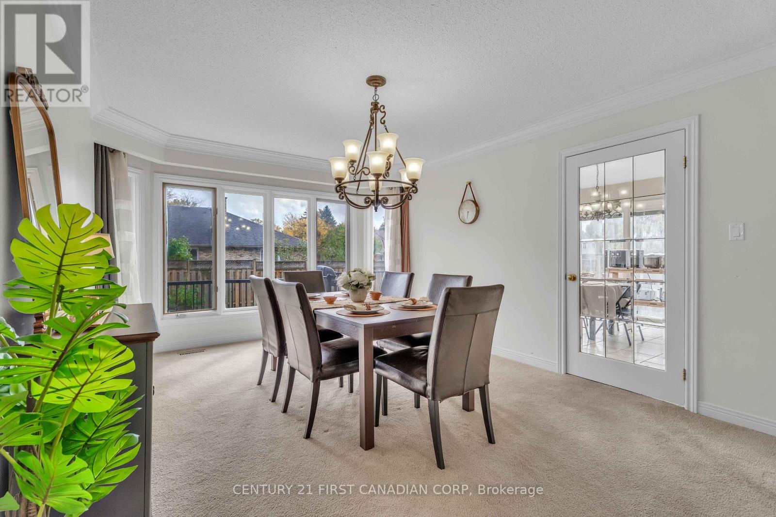 27 Lavender Way, London North, Ontario  N5X 3H9 - Photo 14 - X12478606