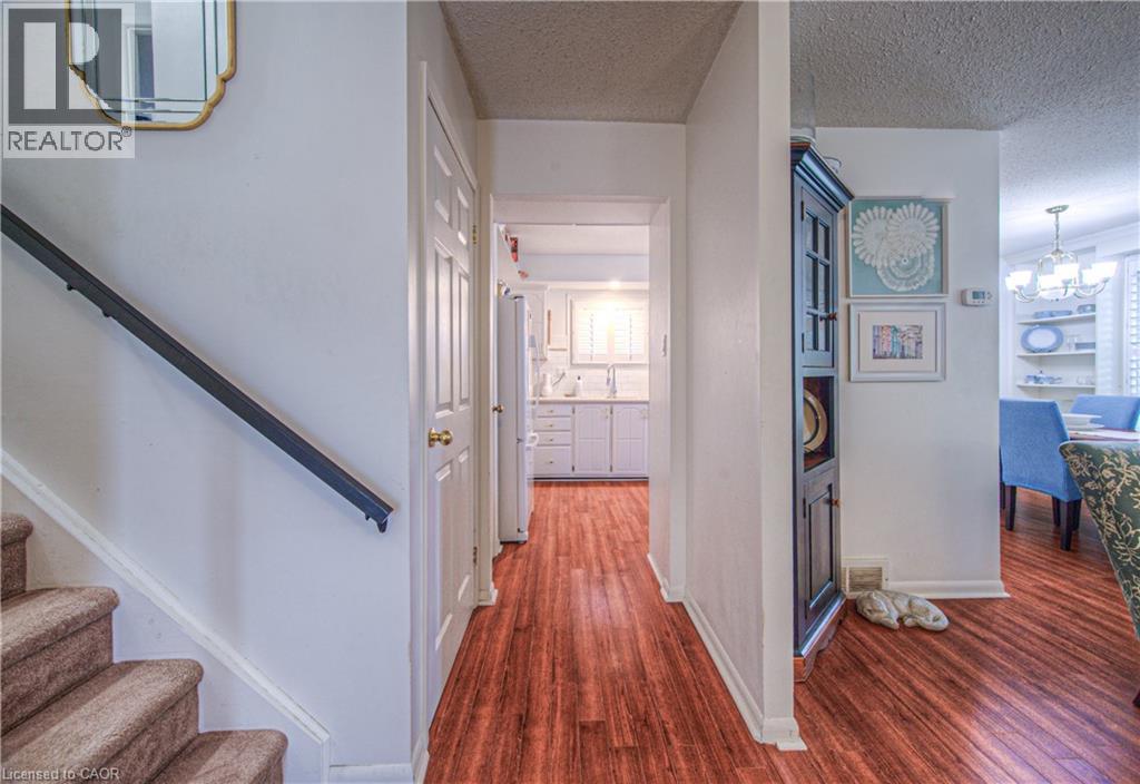 280 Wendover Drive, Hamilton, Ontario  L9C 5X8 - Photo 9 - 40781947