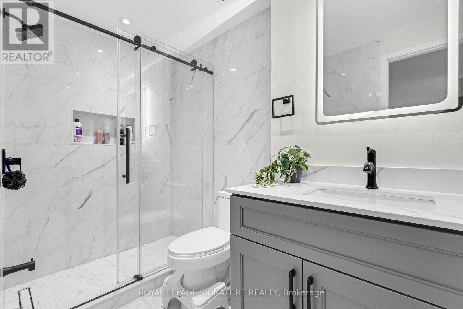 1415 Stonecutter Drive, Oakville, Ontario  L6M 3C3 - Photo 20 - W12480646
