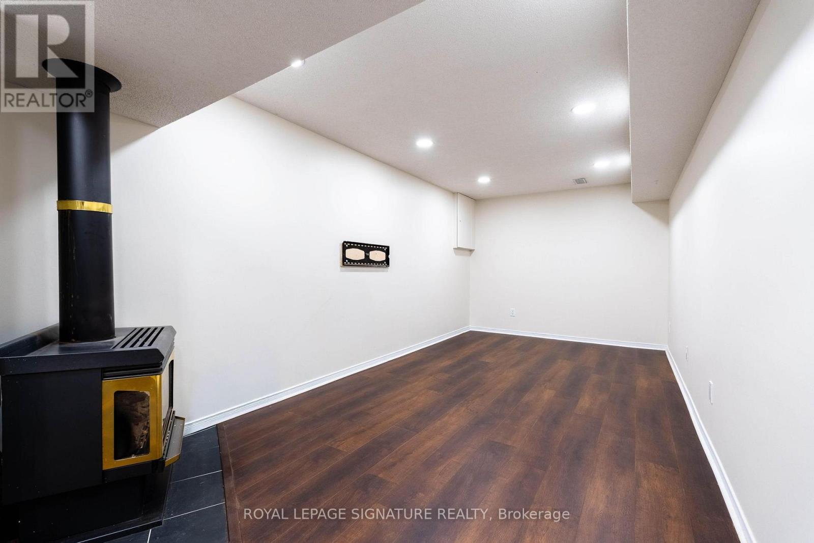 1415 Stonecutter Drive, Oakville, Ontario  L6M 3C3 - Photo 28 - W12480646