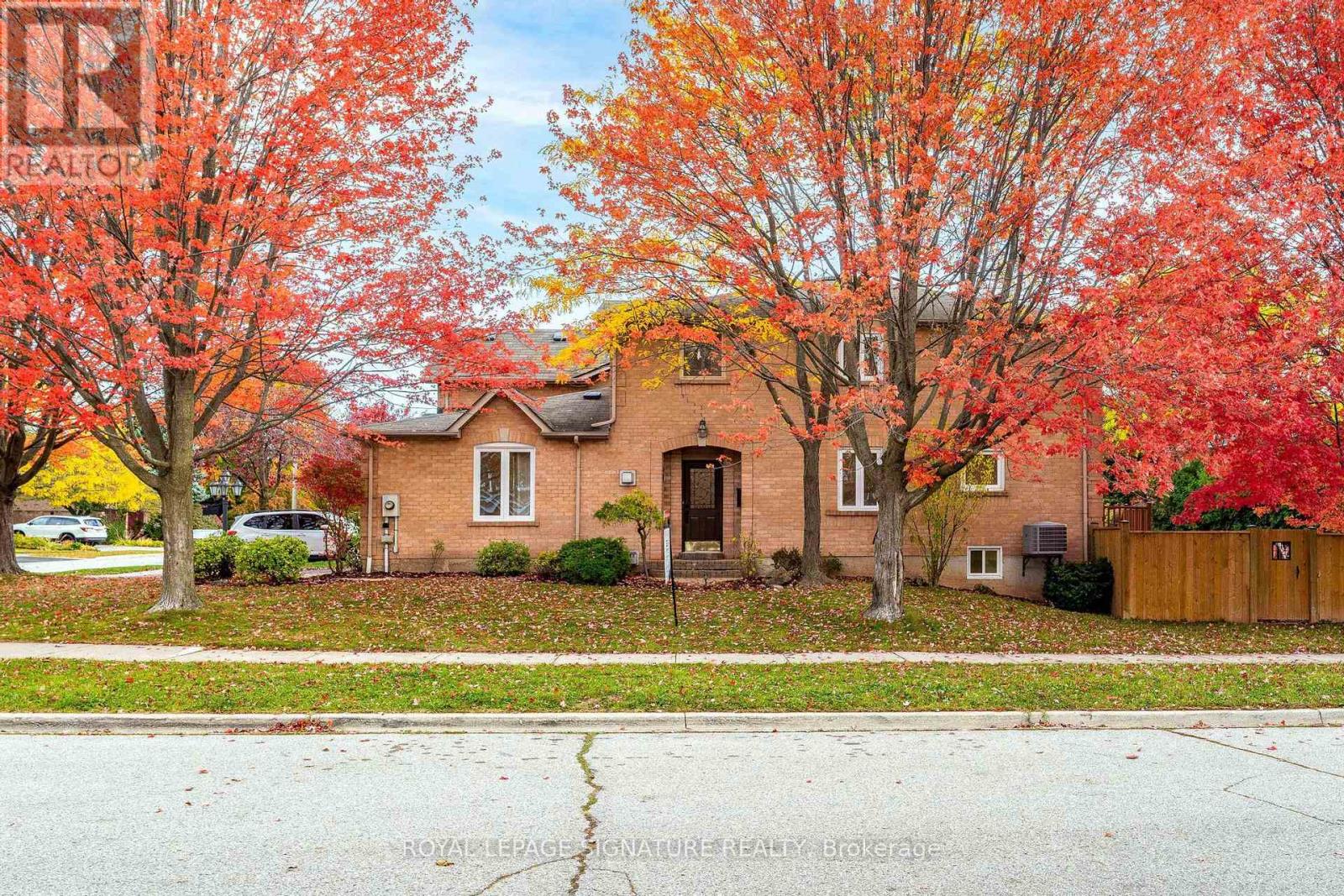1415 Stonecutter Drive, Oakville, Ontario  L6M 3C3 - Photo 42 - W12480646