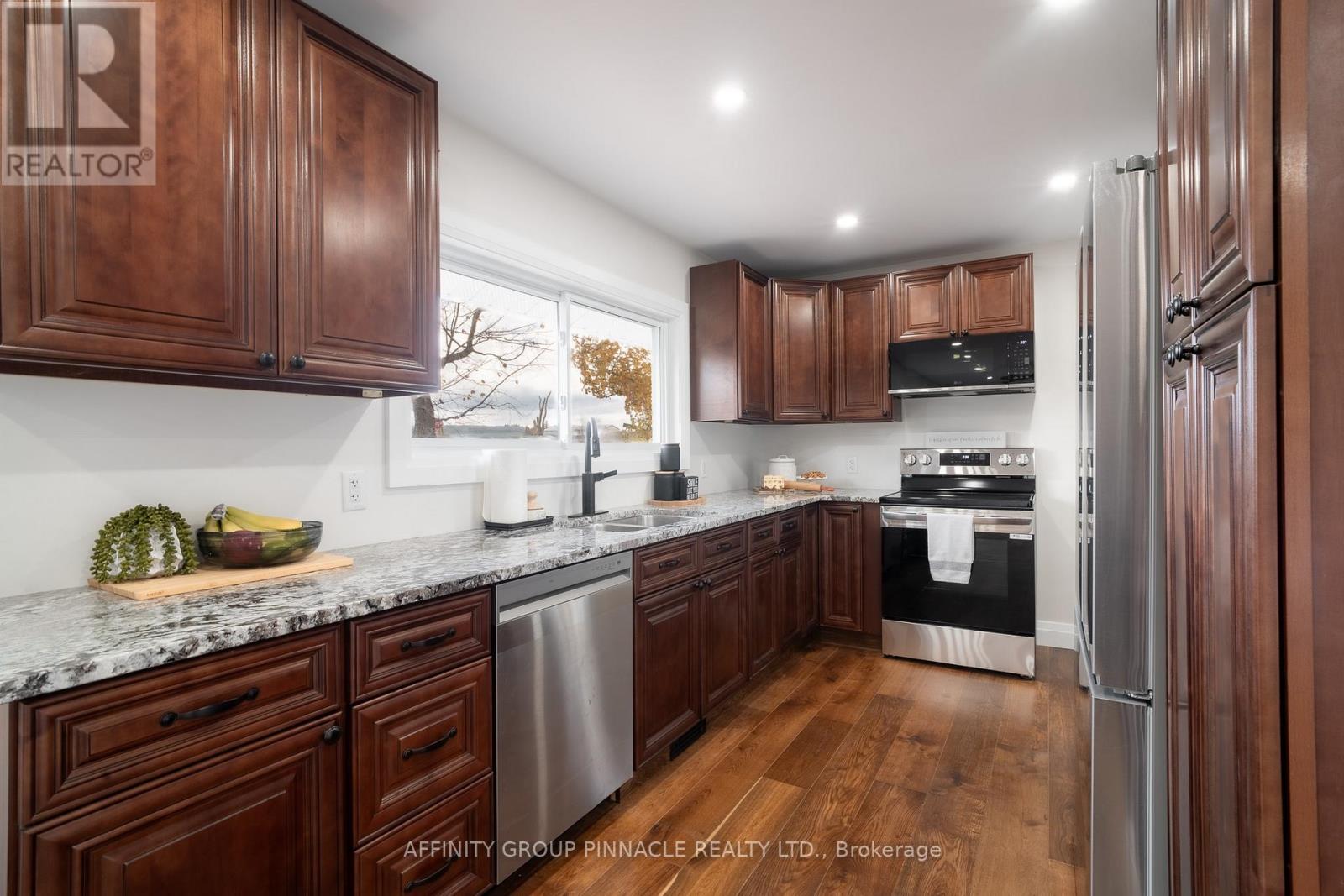 1651 Ramara Road 51, Ramara (Brechin), Ontario  L0K 1B0 - Photo 13 - S12480866