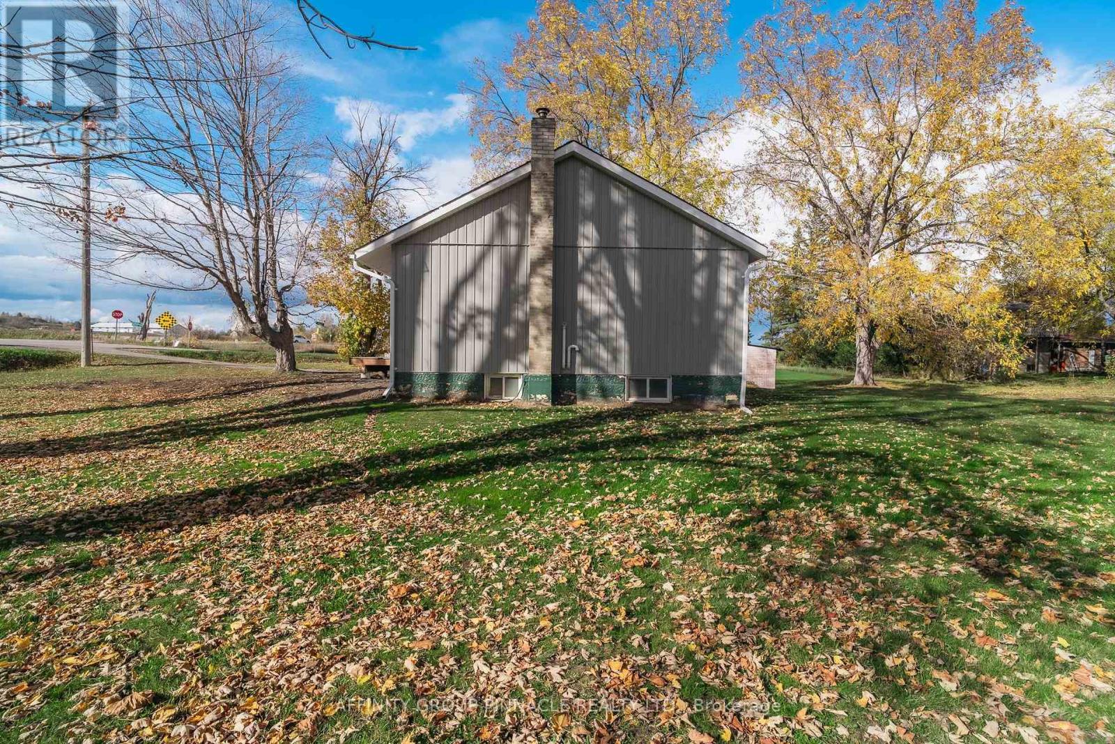 1651 Ramara Road 51, Ramara (Brechin), Ontario  L0K 1B0 - Photo 42 - S12480866