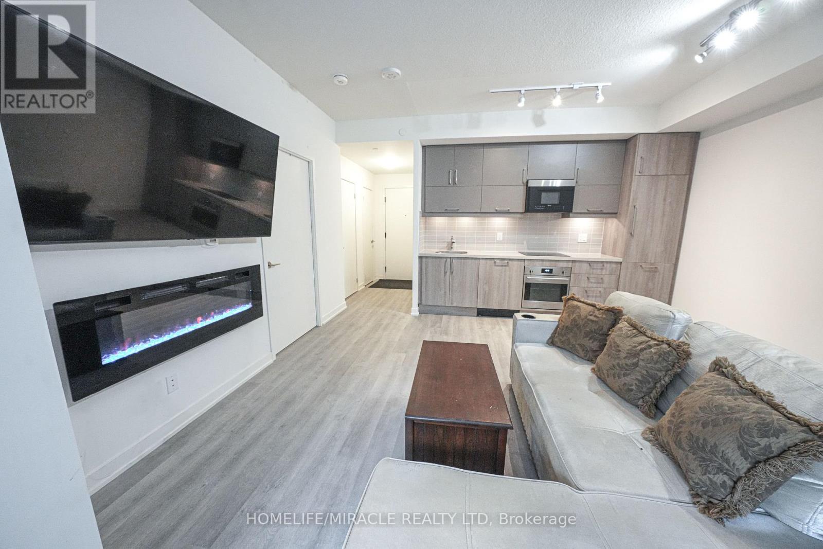 705 - 8119 Birchmount Road, Markham, Ontario  L6G 0H5 - Photo 12 - N12480714