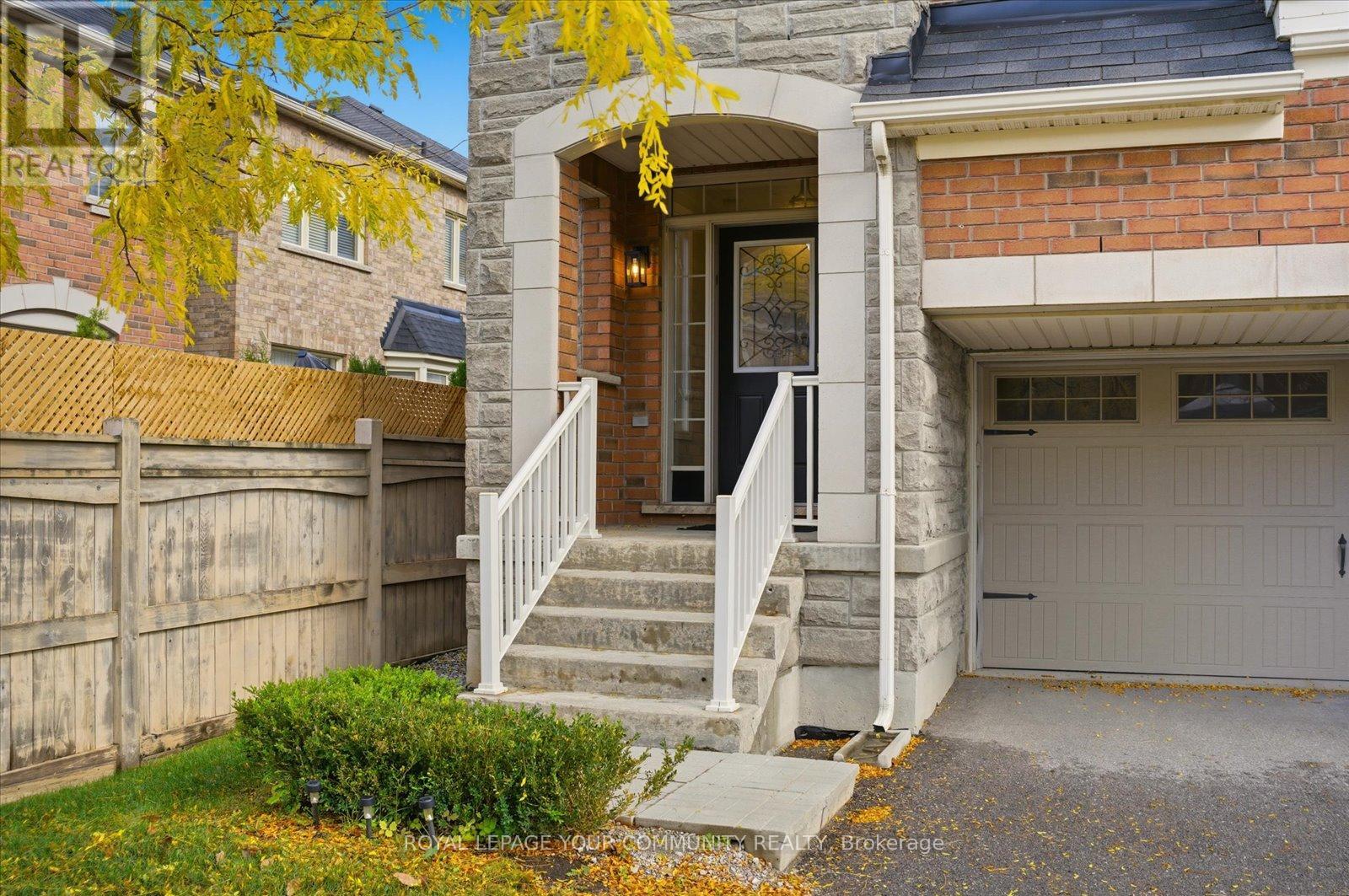 76 Mary Ellen Baker Crescent, Vaughan, Ontario  L4J 0G4 - Photo 2 - N12480772