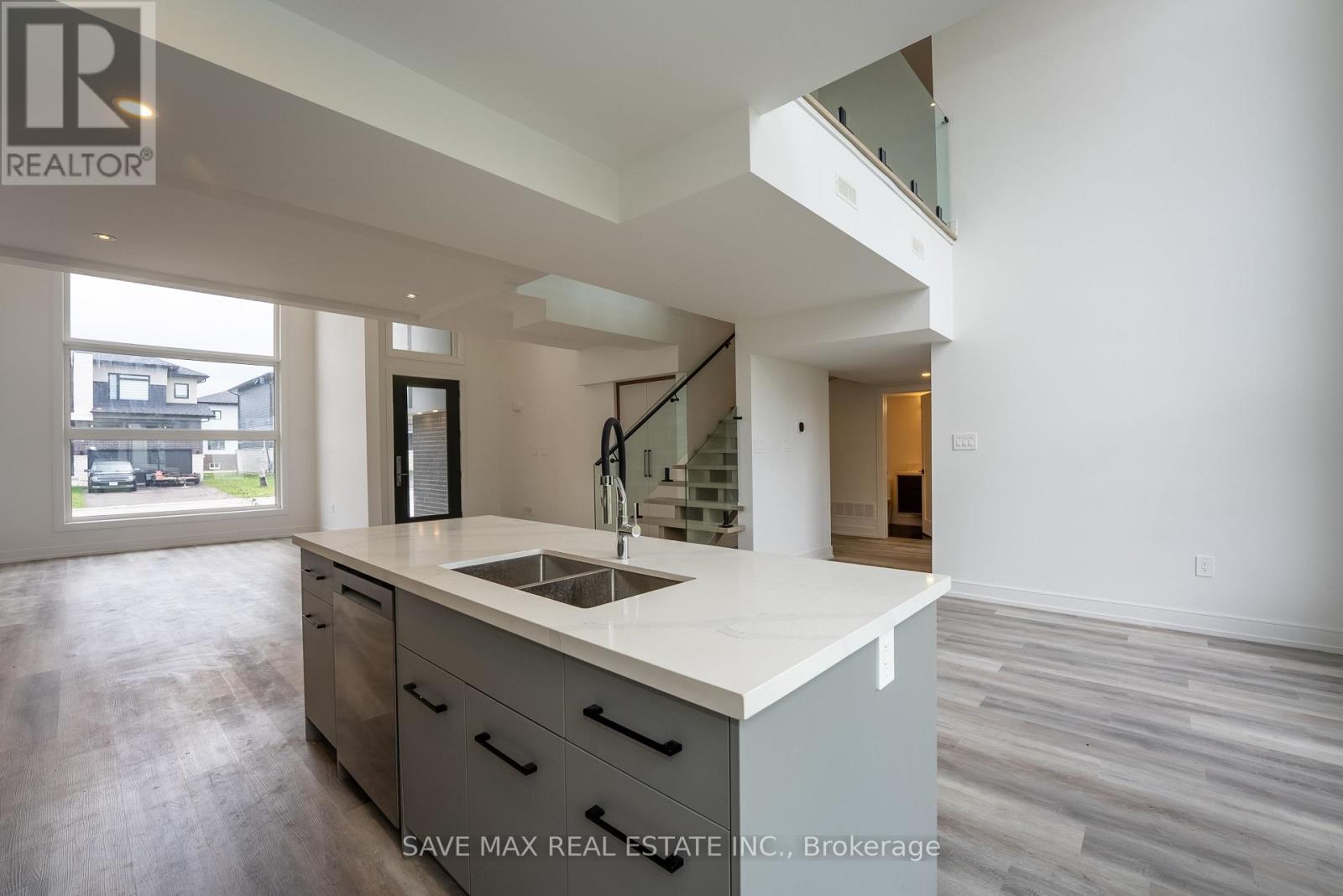 3775 Sunbank Crescent, Severn (West Shore), Ontario  L3V 6H3 - Photo 16 - S12480791