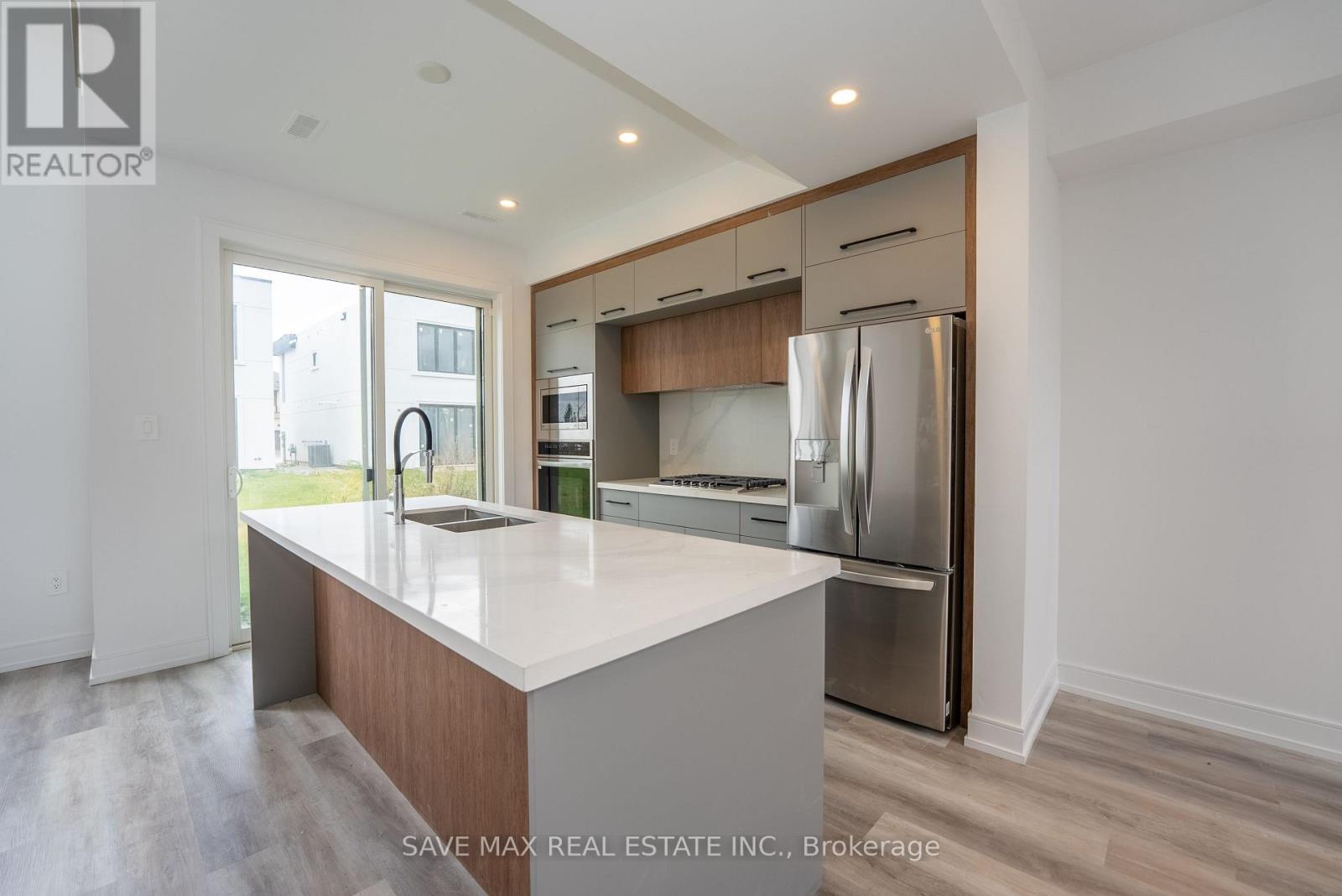 3775 Sunbank Crescent, Severn (West Shore), Ontario  L3V 6H3 - Photo 17 - S12480791