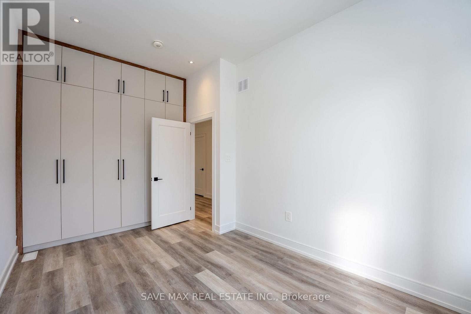 3775 Sunbank Crescent, Severn (West Shore), Ontario  L3V 6H3 - Photo 39 - S12480791