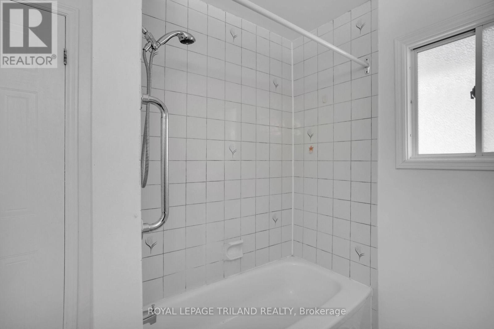 1034 Sherbourne Road, London North, Ontario  N6G 4C8 - Photo 17 - X12480835
