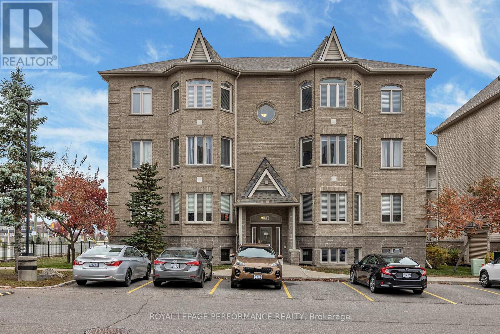 2 - 80 BRIARGATE PRIVATE, Ottawa, Ontario