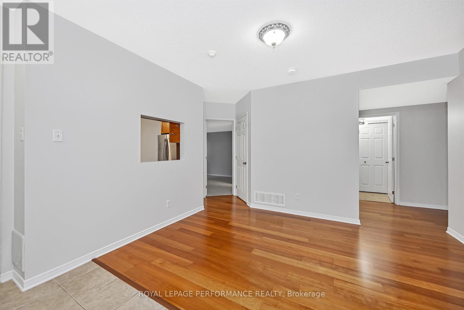 2 - 80 Briargate Private, Ottawa, Ontario  K4A 0C3 - Photo 7 - X12480838