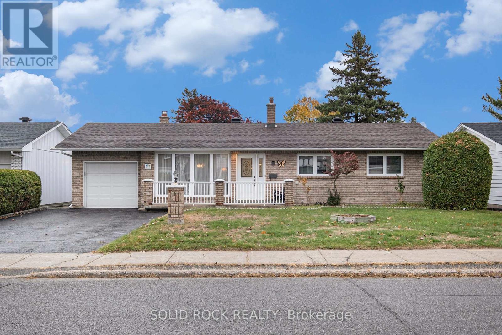 7 CONOVER STREET, Ottawa, Ontario