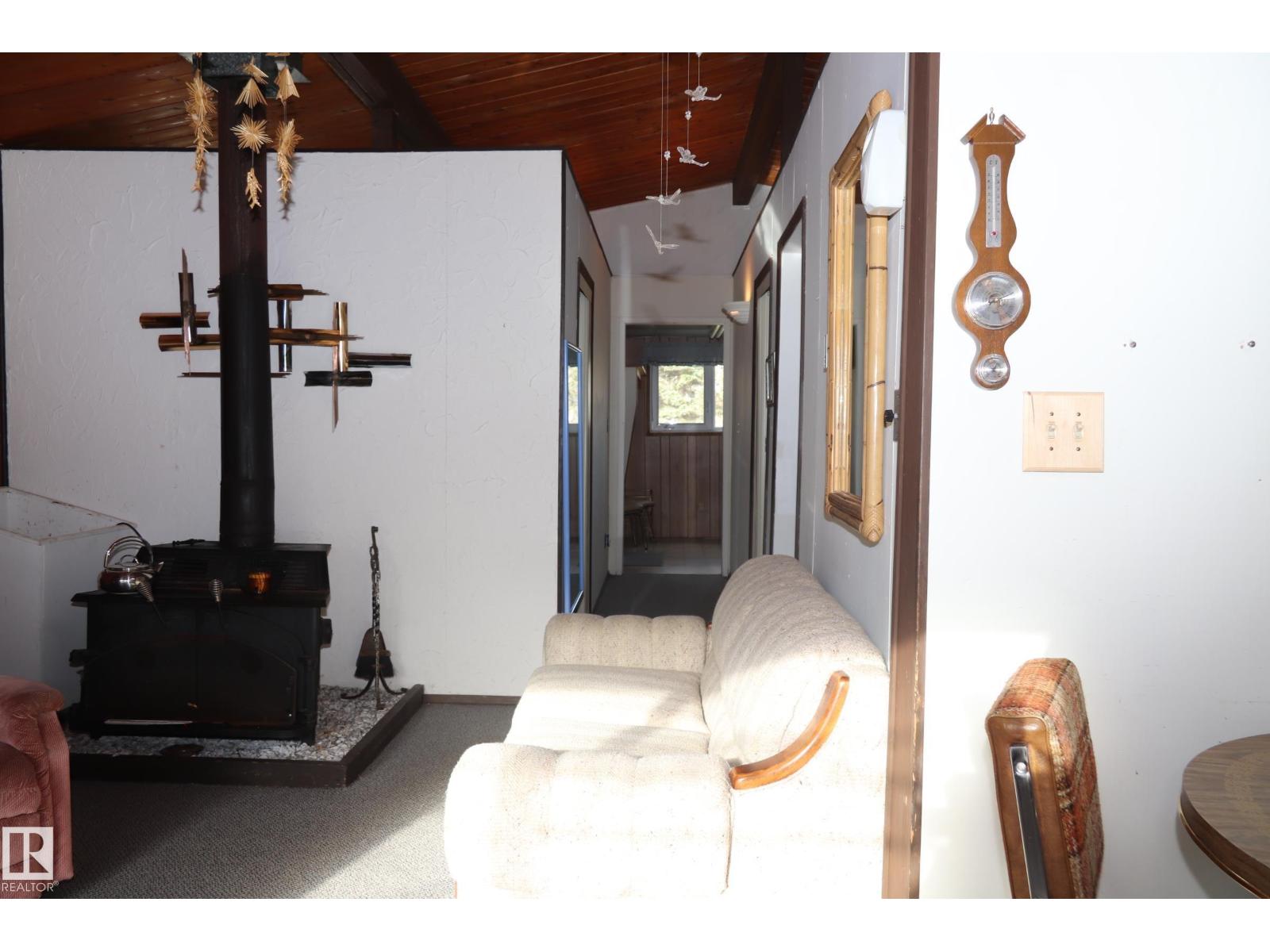 603 Long Lake Dr., Long Lake, Alberta  T6A 0M0 - Photo 12 - E4463380