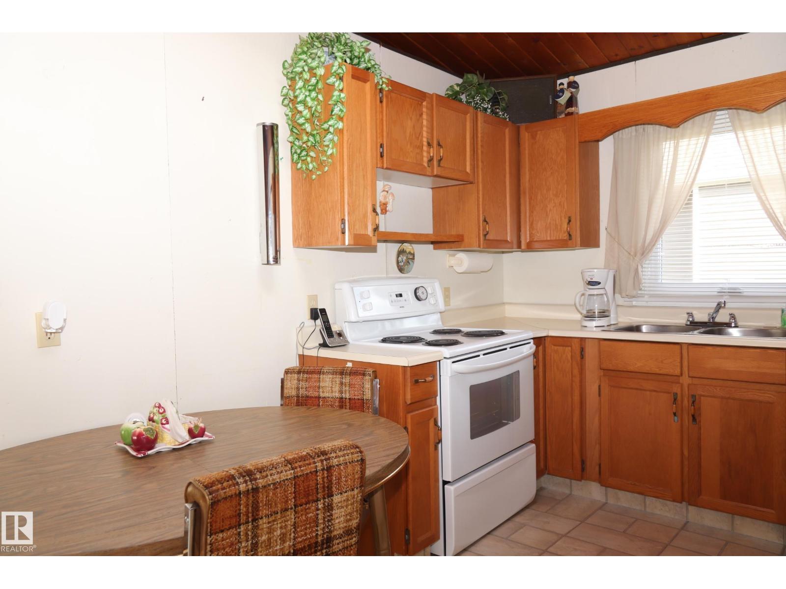 603 Long Lake Dr., Long Lake, Alberta  T6A 0M0 - Photo 8 - E4463380