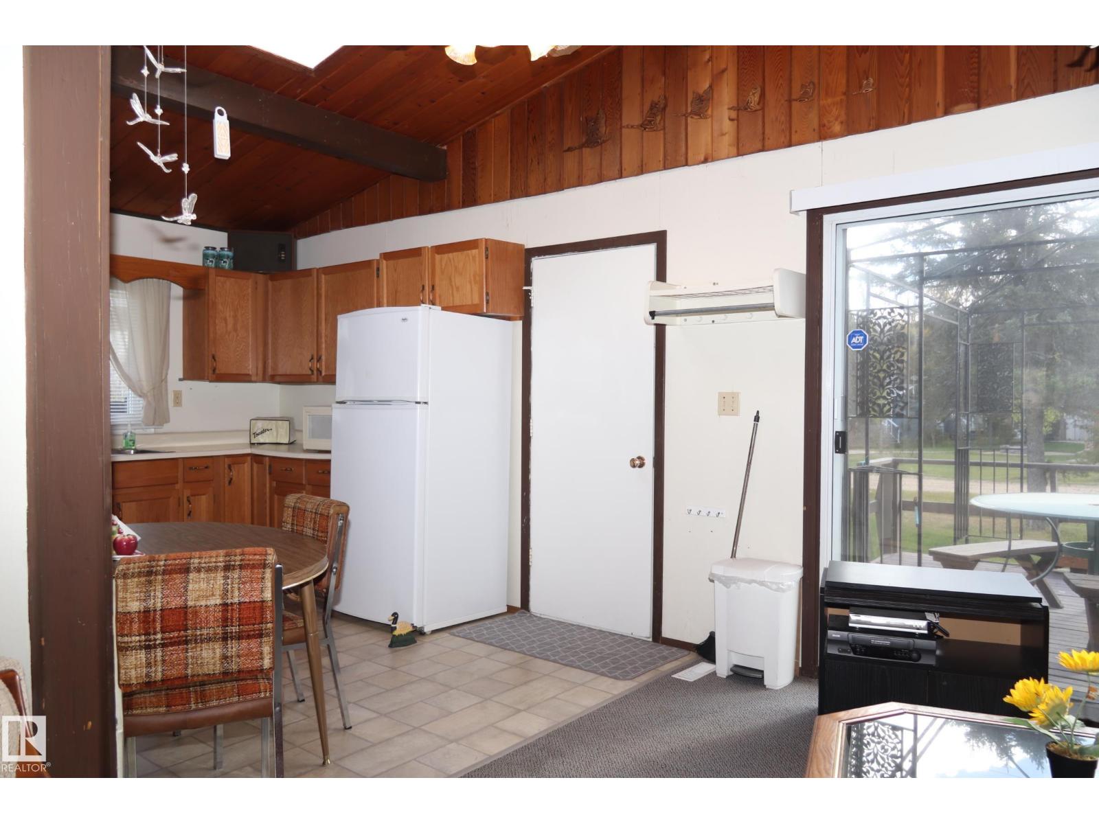 603 Long Lake Dr., Long Lake, Alberta  T6A 0M0 - Photo 9 - E4463380