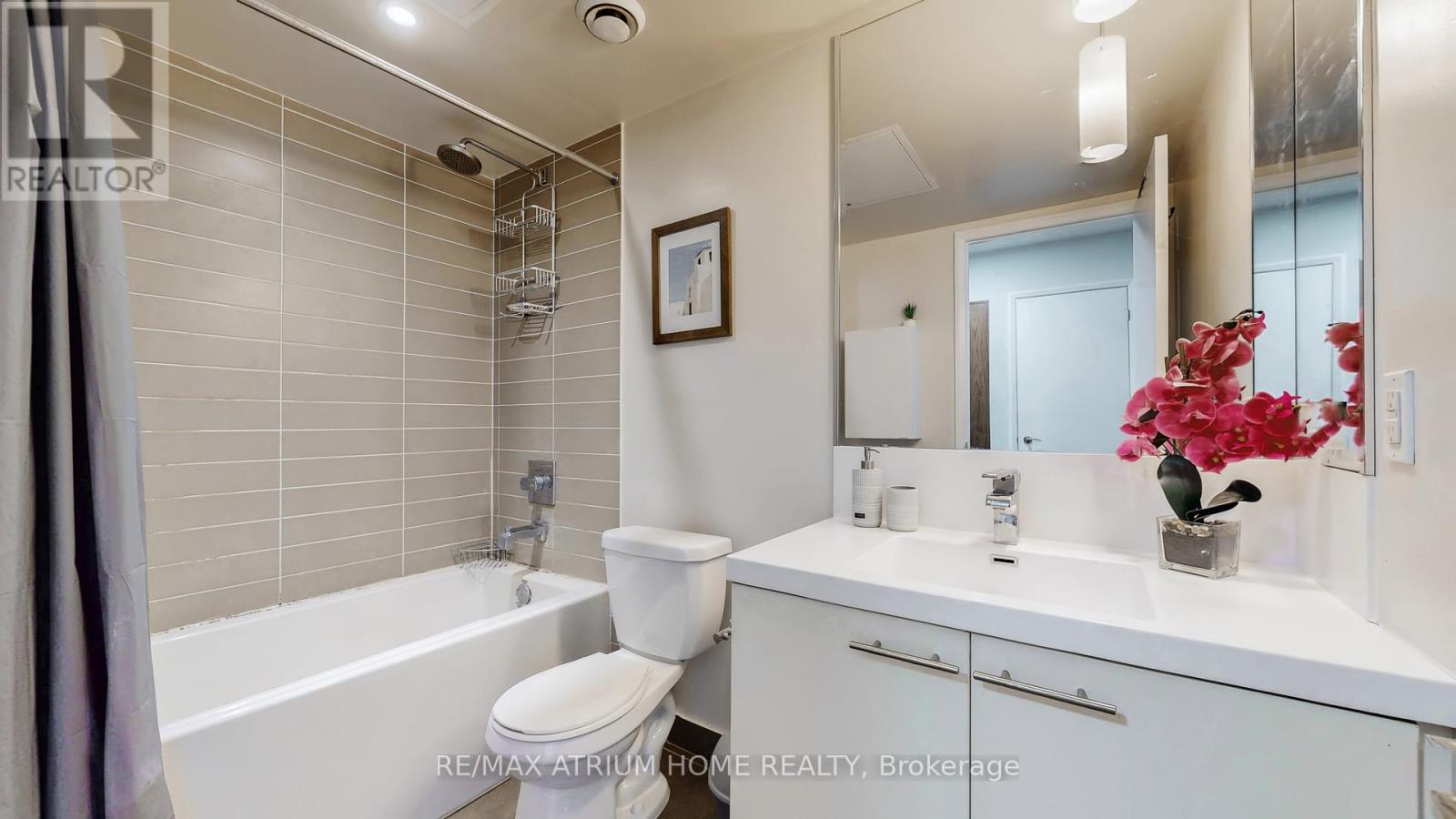 1803 - 5 Valhalla Inn Road, Toronto, Ontario  M9B 0B1 - Photo 9 - W12480693