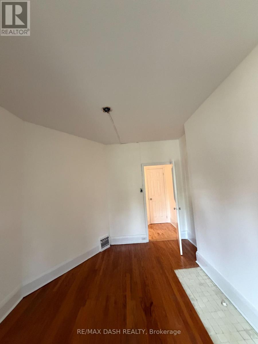 Main - 54 Galley Avenue, Toronto, Ontario  M6R 1G8 - Photo 2 - W12480694