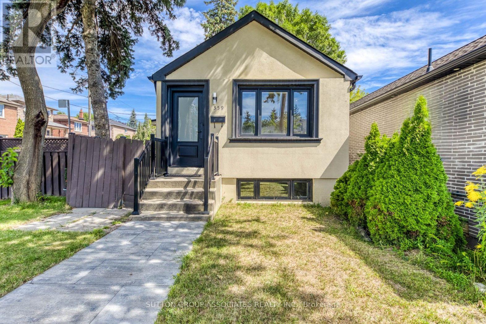 359 HARVIE AVENUE, Toronto, Ontario