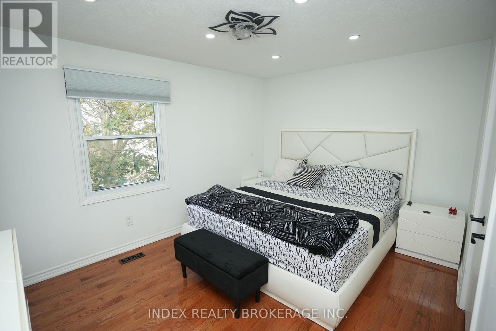 95 Elgin Drive S, Brampton, Ontario  L6Y 2E6 - Photo 16 - W12480727