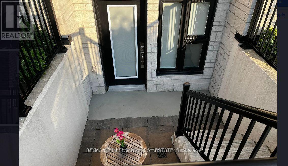 1135 COOKE BOULEVARD, Burlington, Ontario