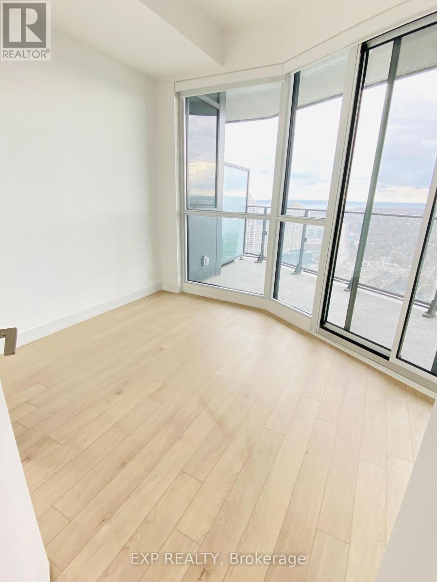 3004 - 10 Park Lawn Road, Toronto, Ontario  M8Y 0H9 - Photo 2 - W12480768