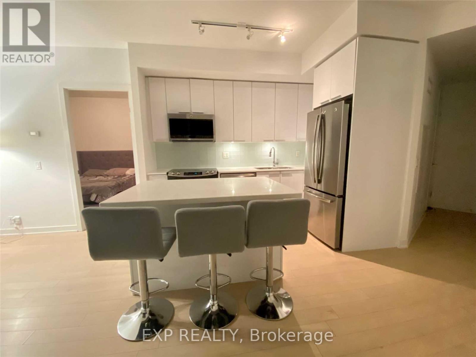 3004 - 10 Park Lawn Road, Toronto, Ontario  M8Y 0H9 - Photo 9 - W12480768