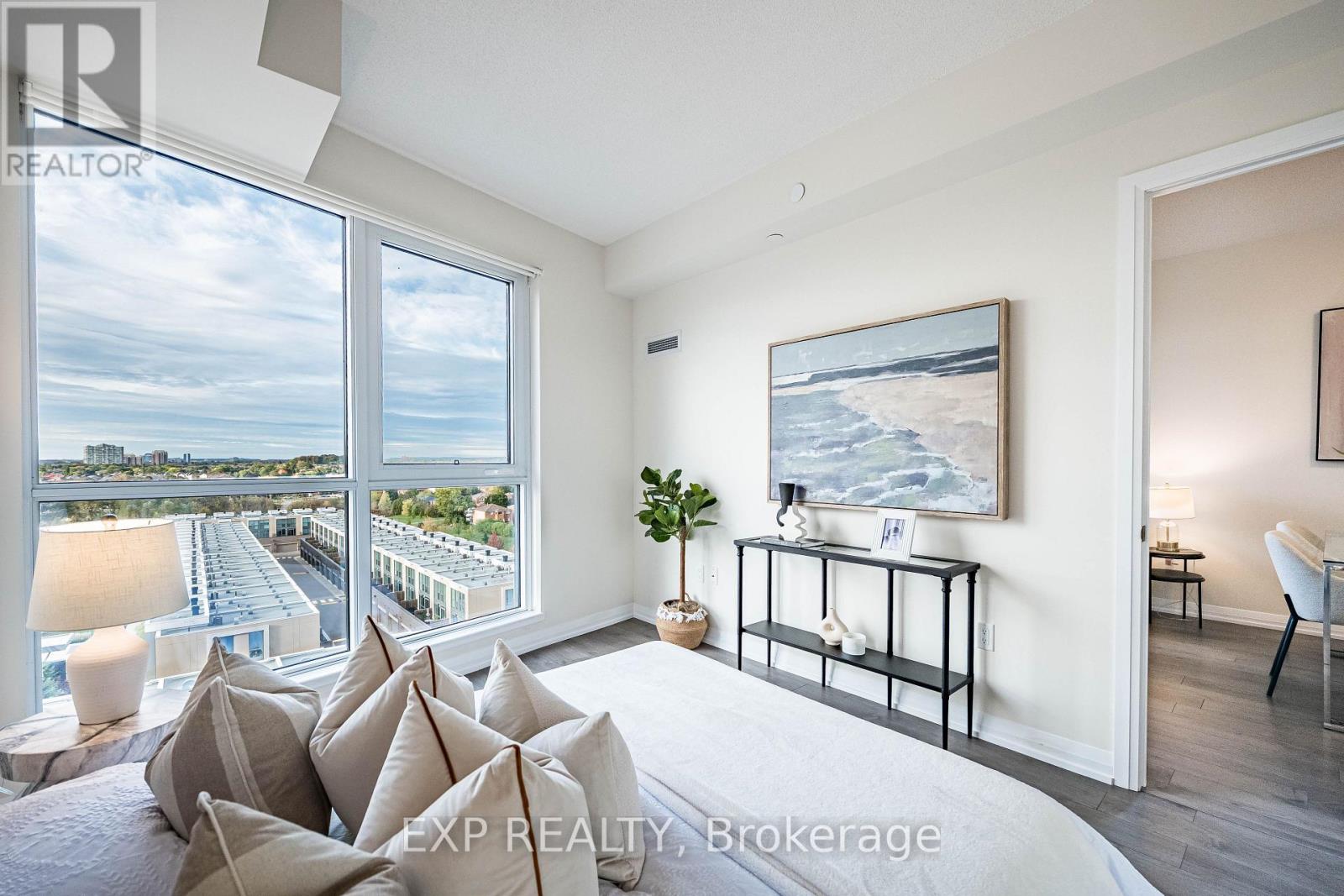 605 - 65 Watergarden Drive, Mississauga, Ontario  L5R 0G8 - Photo 27 - W12480778