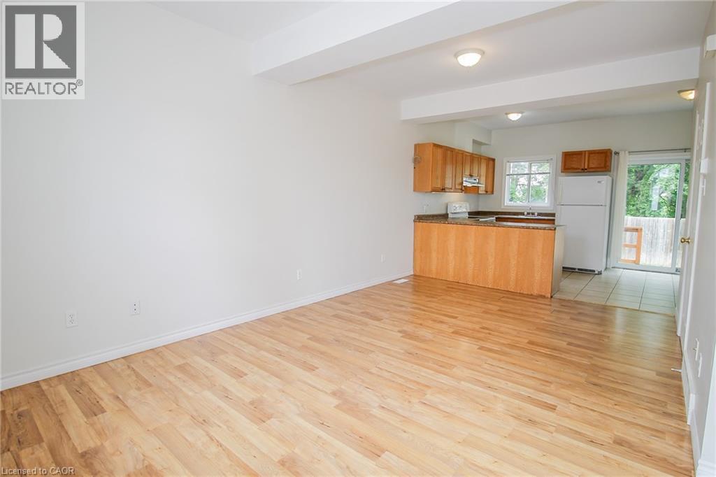 27b Walnut Street, St. Catharines, Ontario  L2T 1H6 - Photo 14 - 40782038