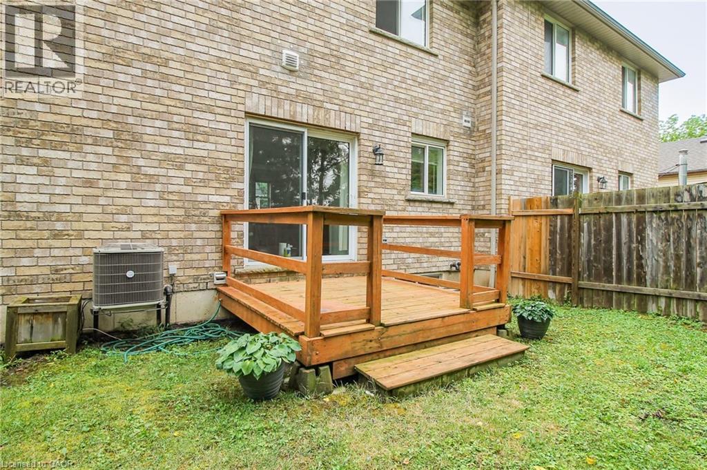 27b Walnut Street, St. Catharines, Ontario  L2T 1H6 - Photo 7 - 40782038
