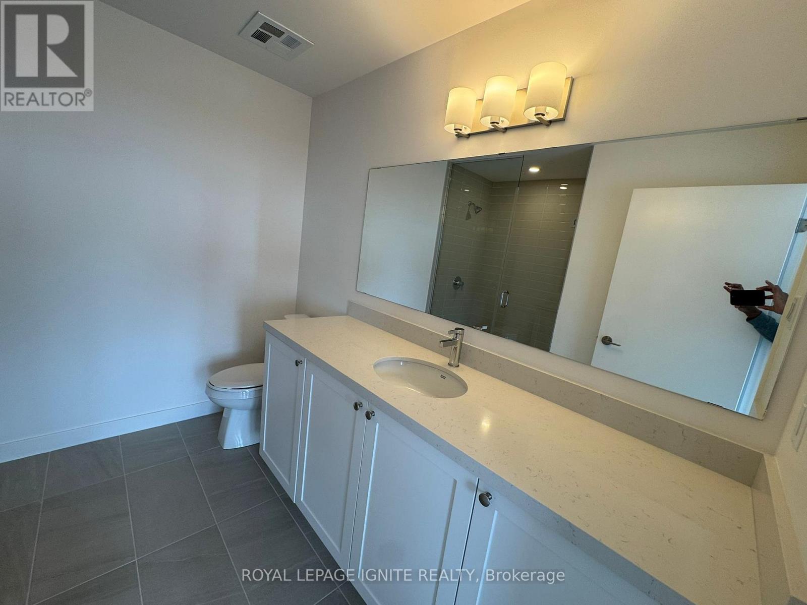 1002 - 55 Clarington Boulevard, Clarington, Ontario  L1C 7J4 - Photo 13 - E12308368