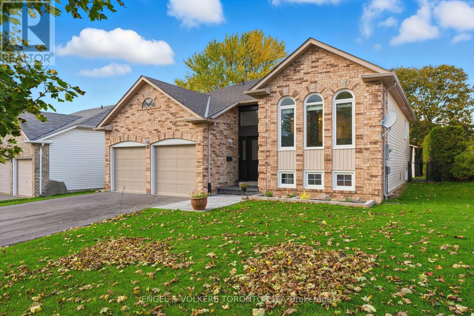 6 KINGSGATE CRESCENT, east gwillimbury (mt albert), Ontario