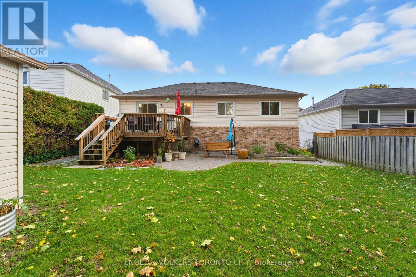 6 Kingsgate Crescent, East Gwillimbury (Mt Albert), Ontario  L0G 1M0 - Photo 35 - N12480796
