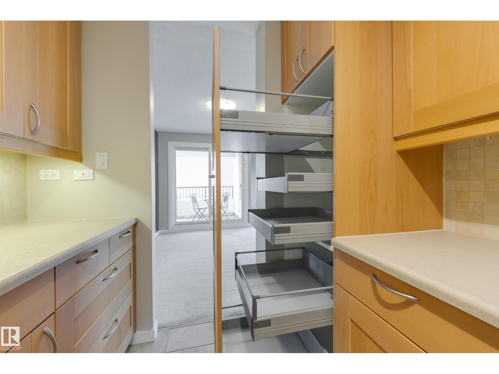 #1503 12303 Jasper Av Nw, Edmonton, Alberta  T5N 3K7 - Photo 24 - E4463378