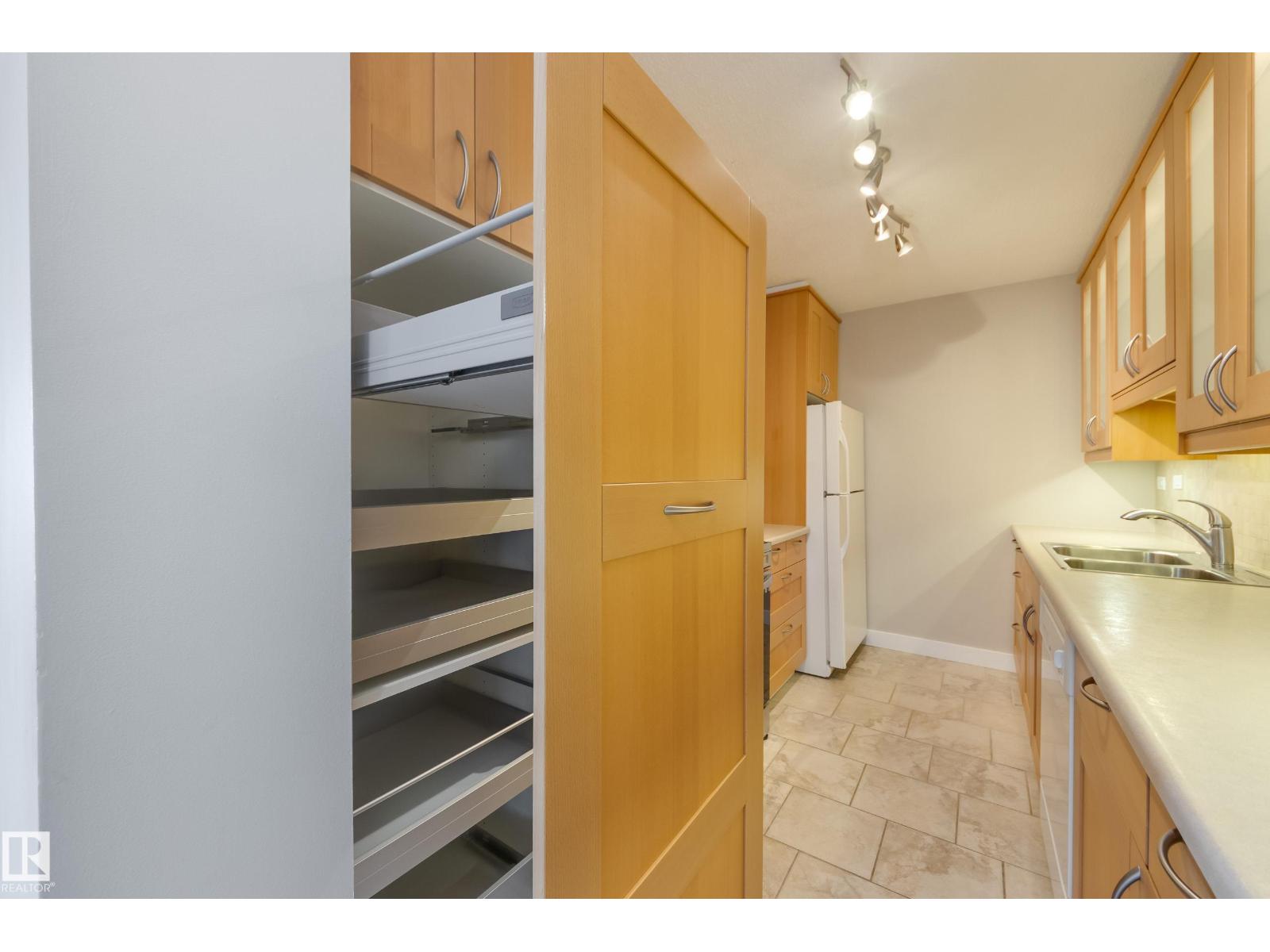 #1503 12303 Jasper Av Nw, Edmonton, Alberta  T5N 3K7 - Photo 19 - E4463378